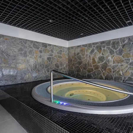 Apartamento Park B22- Z Dostepem Do Basenu, Sauny, Jacuzzi, Silowni